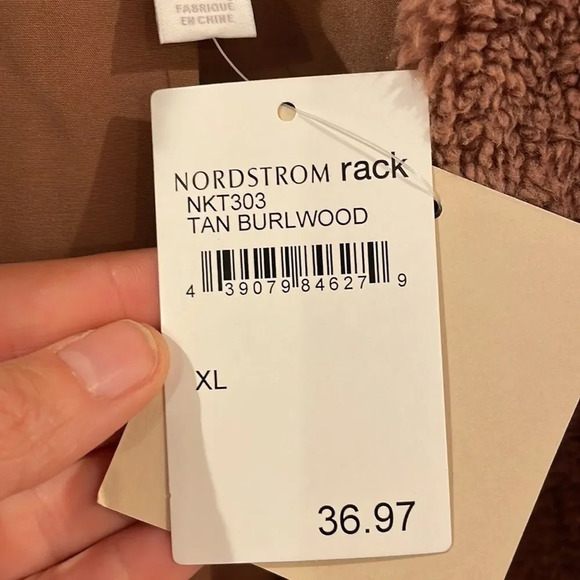 NWT 14th and Union dusty rose fuzzy sherpa  woman’s jacket - Picture 7 of 11